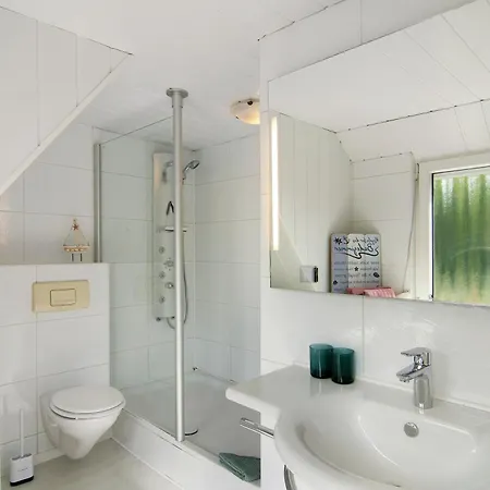 Holiday home Fewo Am Deich