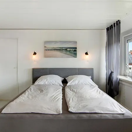 Fewo Am Deich Holiday home Wilhelmshaven